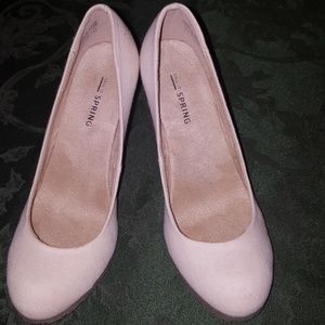 New canvas style wedges